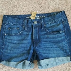 NWT AE Midi Boy Jean Shorts